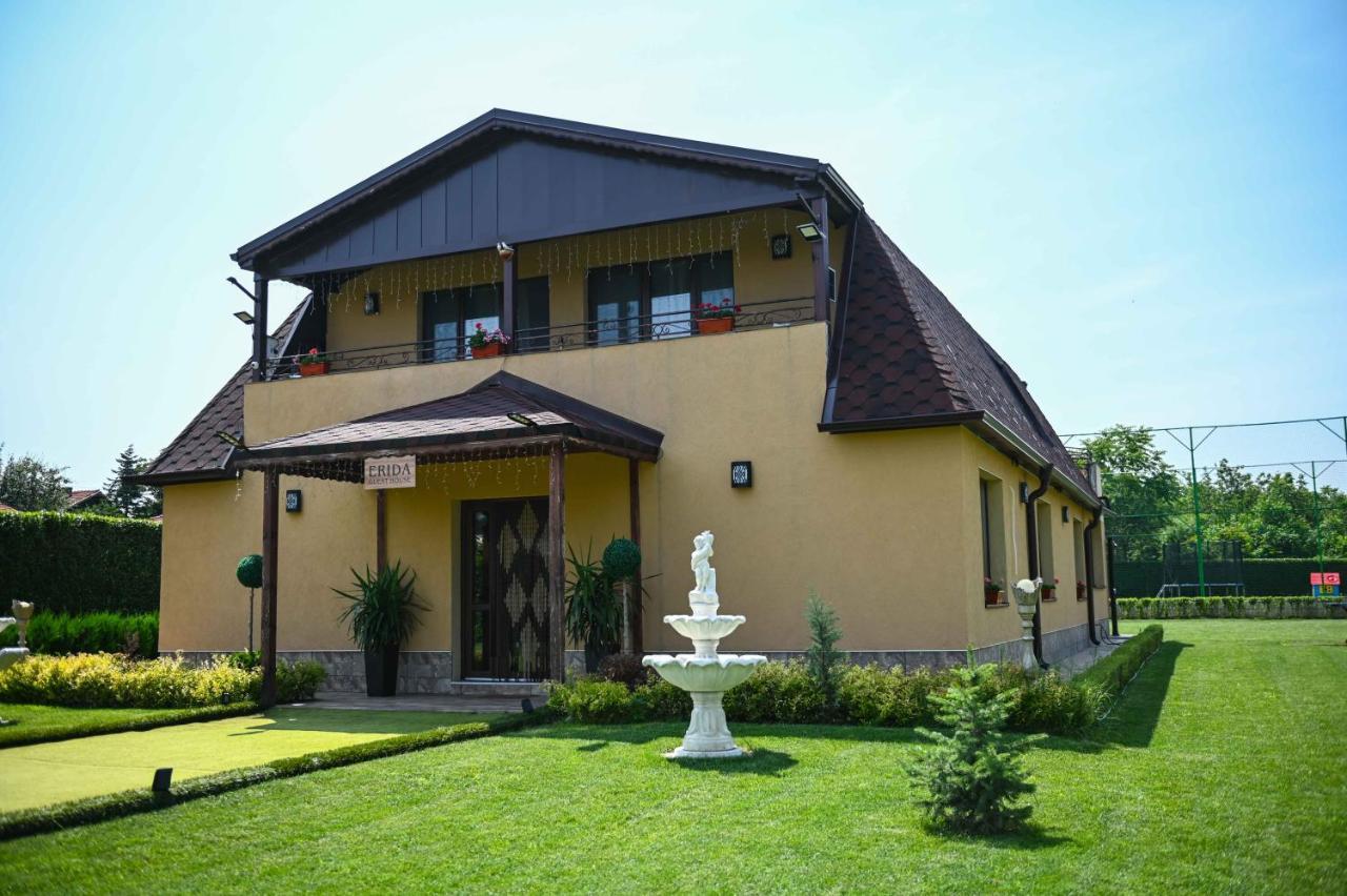 Guest House Erida Trastenik ภายนอก รูปภาพ